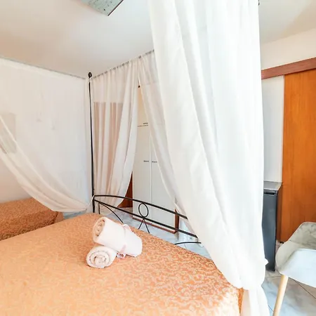 Rita E Renzo B&B 리올라사르도